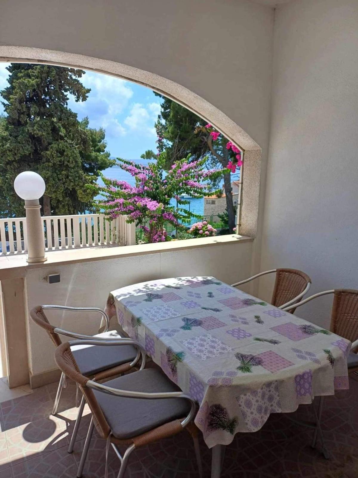 Apartments Paula Bol Zewnętrze zdjęcie